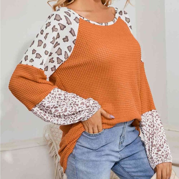 Leopard Waffle-Knit Long Sleeve Blouse Size Large - Picture 2 of 6